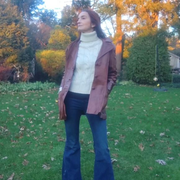 Vintage 1970s Chestnut Brown Leather Jacket - Picture 5 of 9